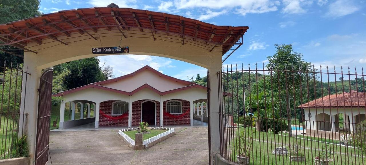 Sitio Dos Rodrigues Villa Lindóia Dış mekan fotoğraf